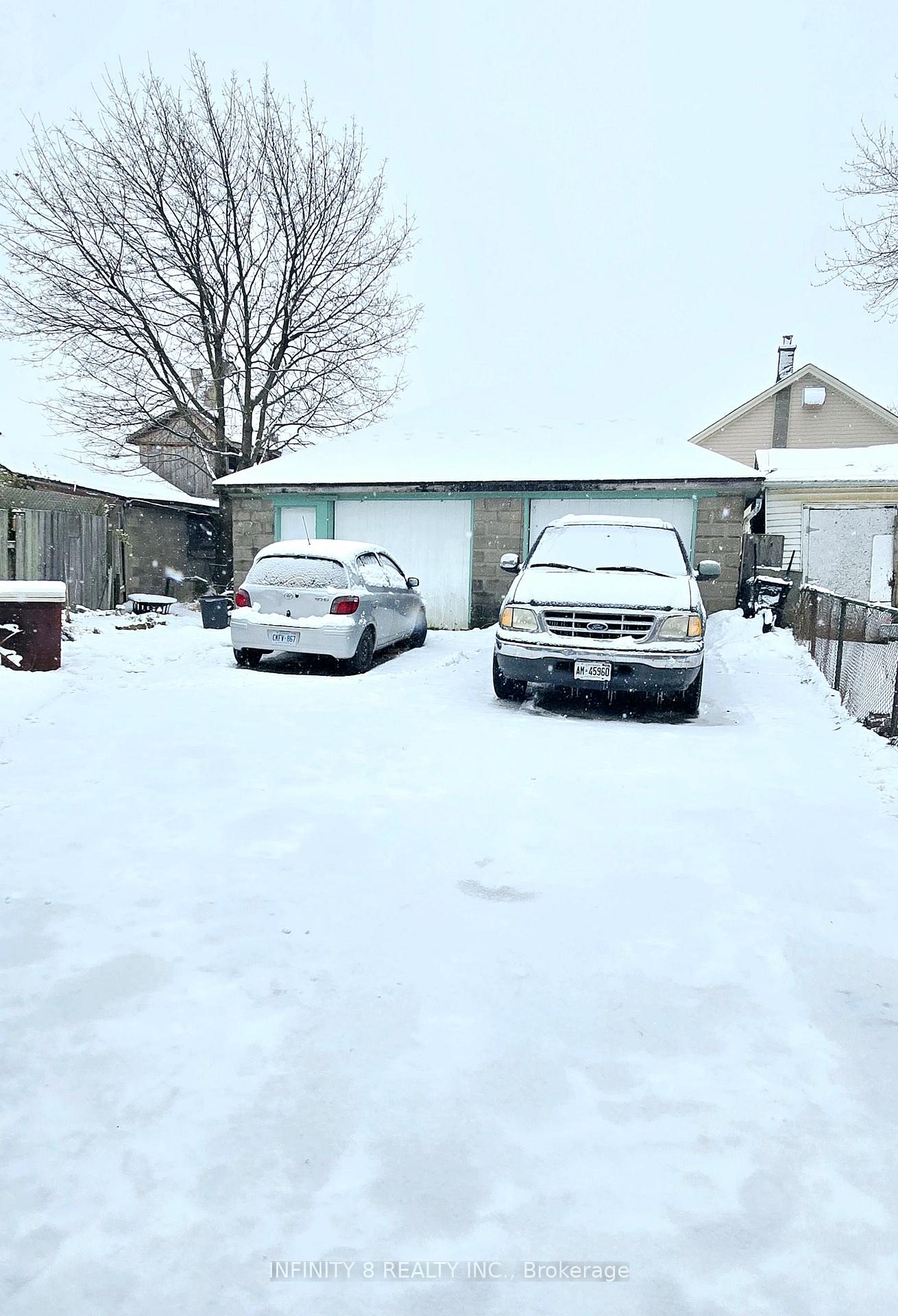 Photo 11 of 35 Albert Street, Welland, Welland Downtown — HOMEH