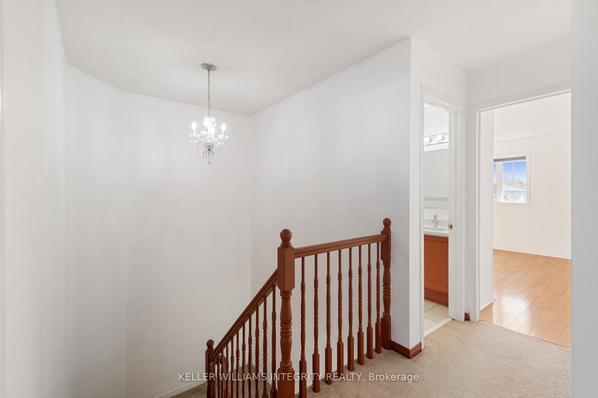 Photo 17 of 2112 Gardenway Drive, Ottawa, Fallingbrook/Gardenway South — HOMEH