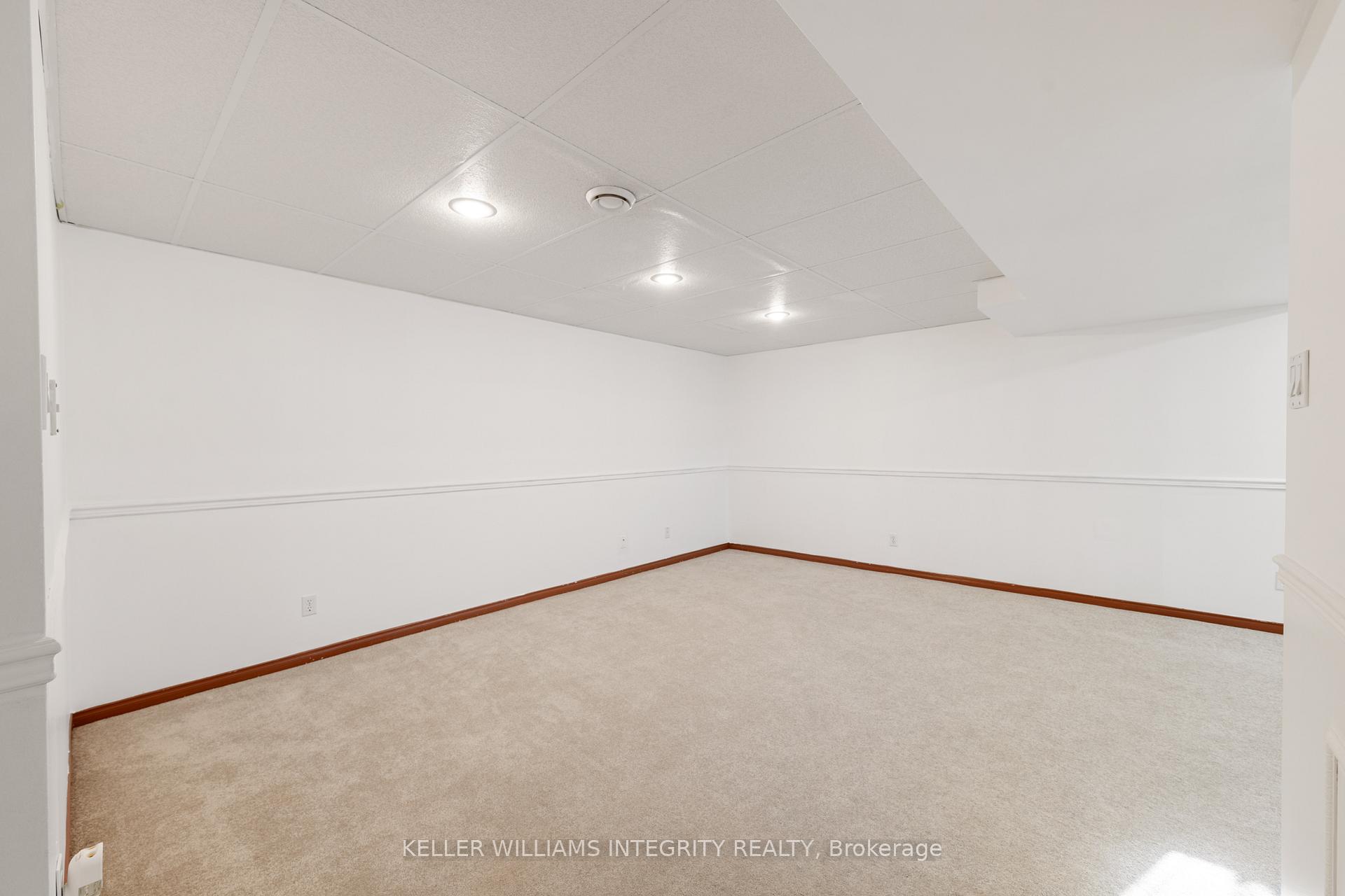 Photo 28 of 2112 Gardenway Drive, Ottawa, Fallingbrook/Gardenway South — HOMEH