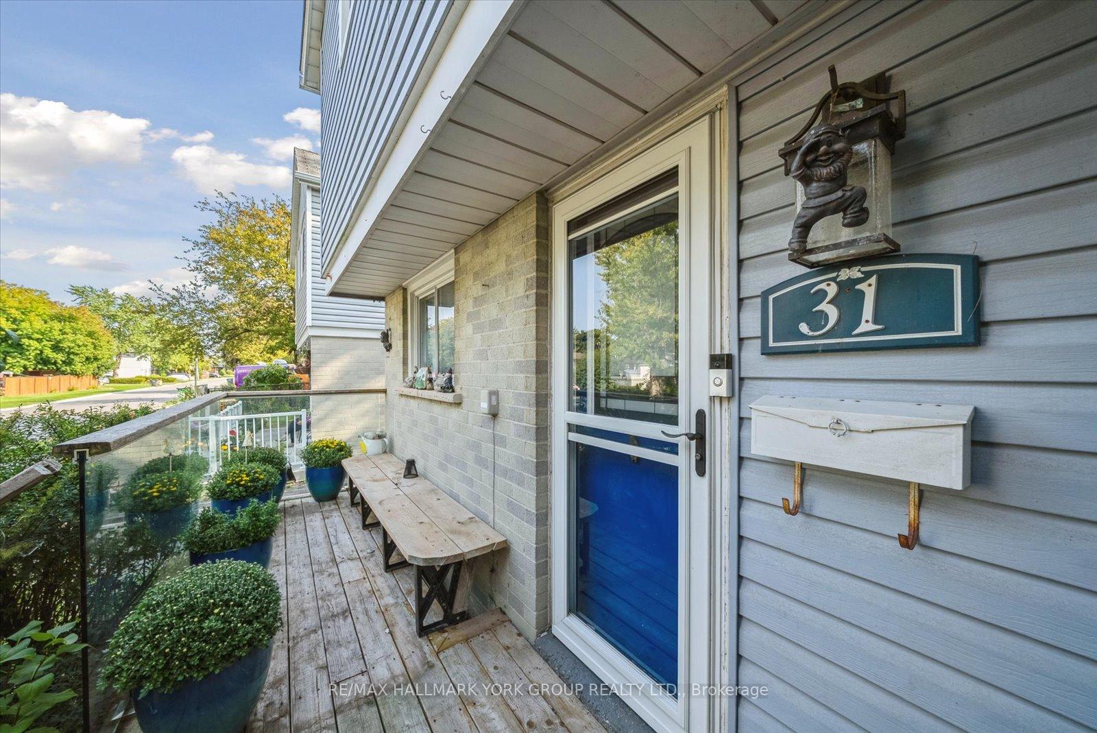 Photo 9 of 31 Jacobs Square, Brampton, Northgate — HOMEH