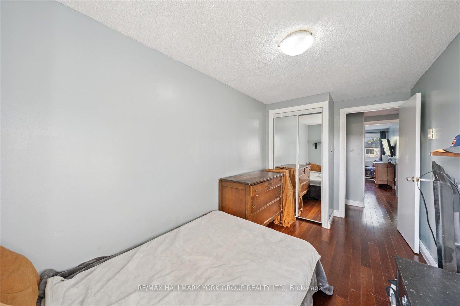 Photo 21 of 31 Jacobs Square, Brampton, Northgate — HOMEH