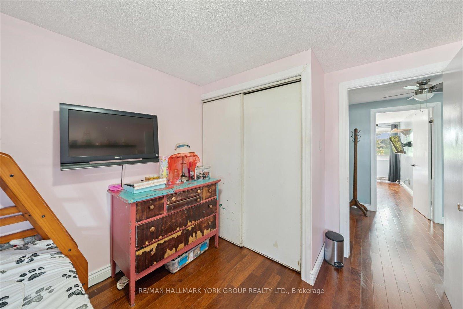 Photo 28 of 31 Jacobs Square, Brampton, Northgate — HOMEH