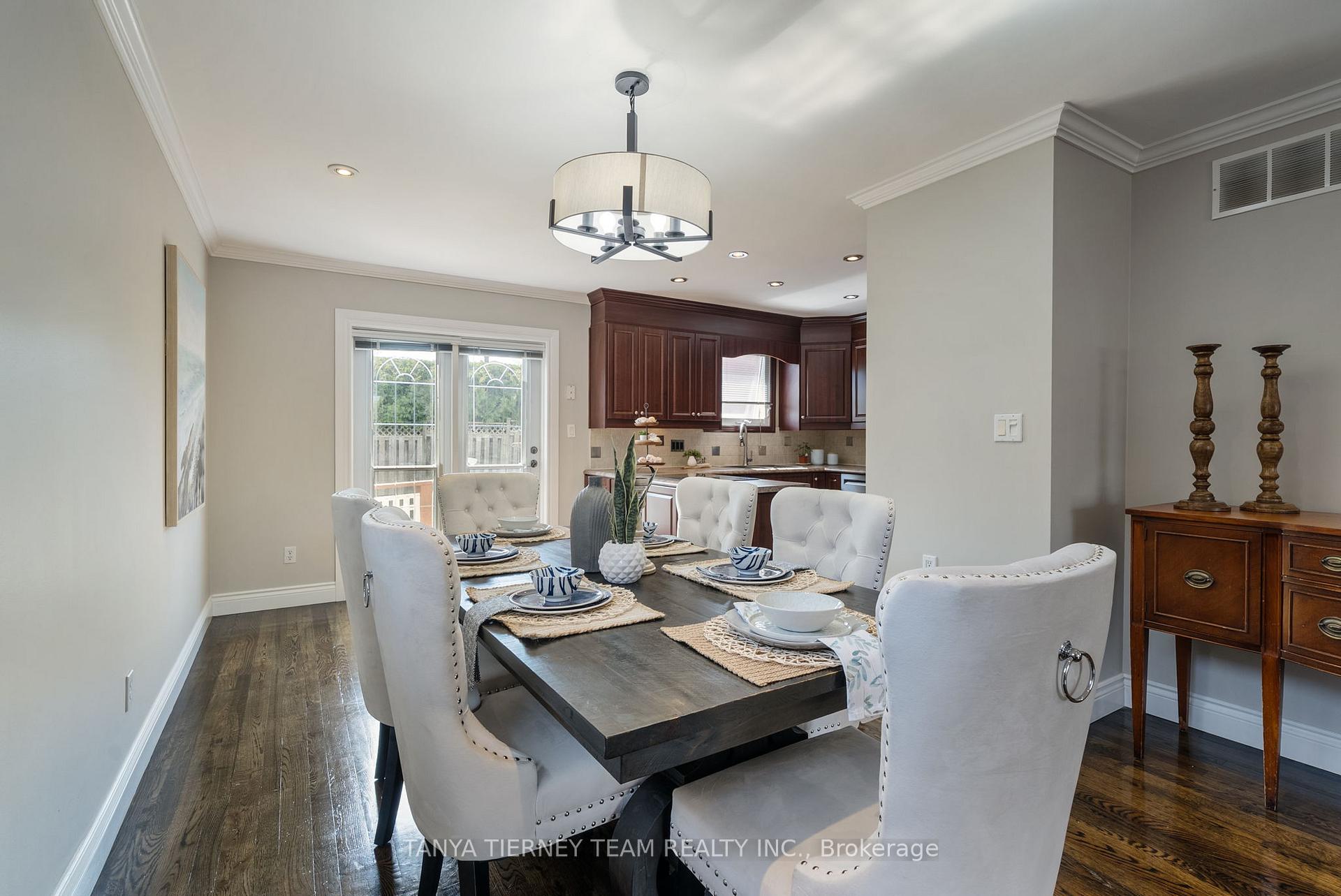 Photo 12 of 45 Limestone Crescent, Whitby, Pringle Creek — HOMEH