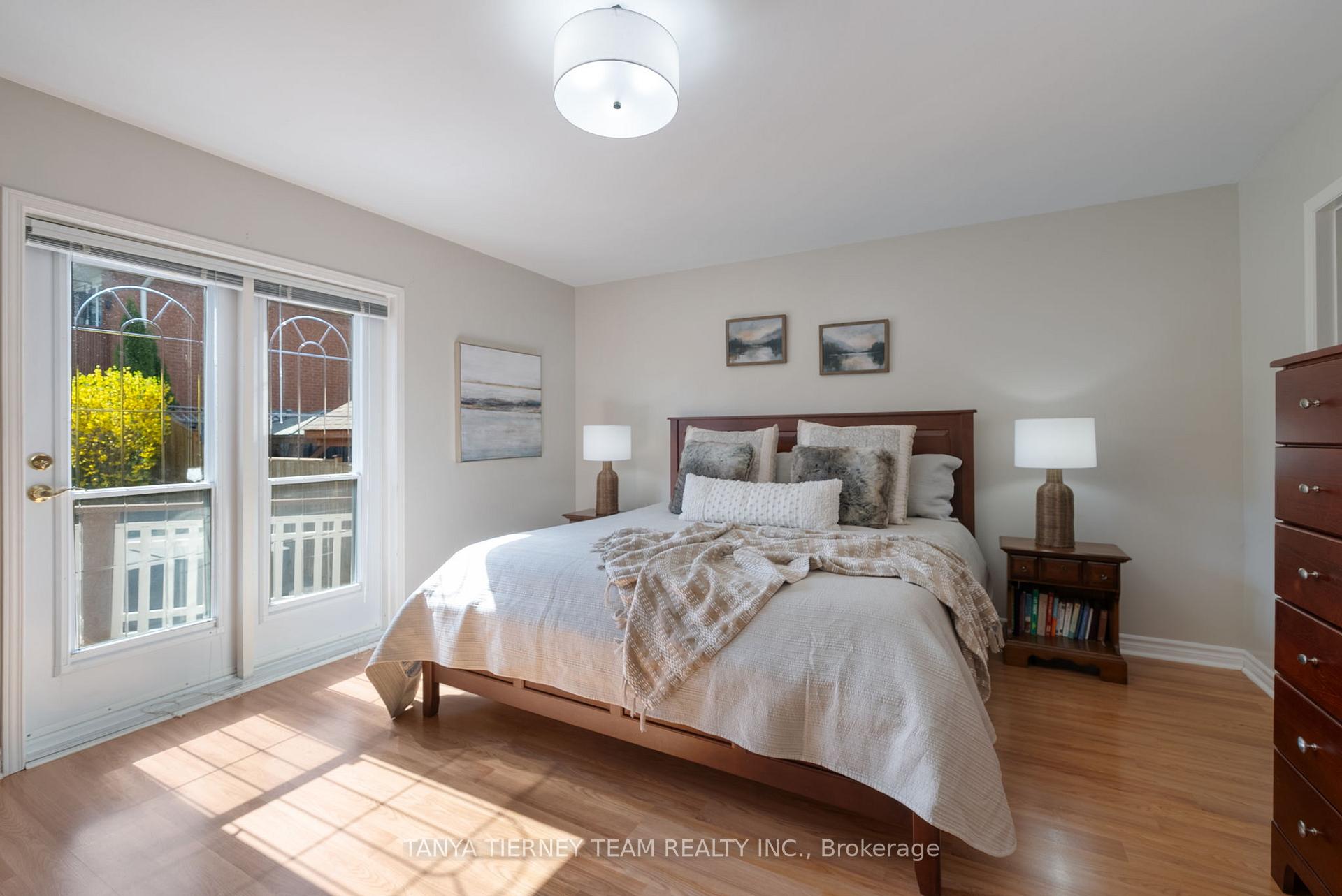 Photo 19 of 45 Limestone Crescent, Whitby, Pringle Creek — HOMEH