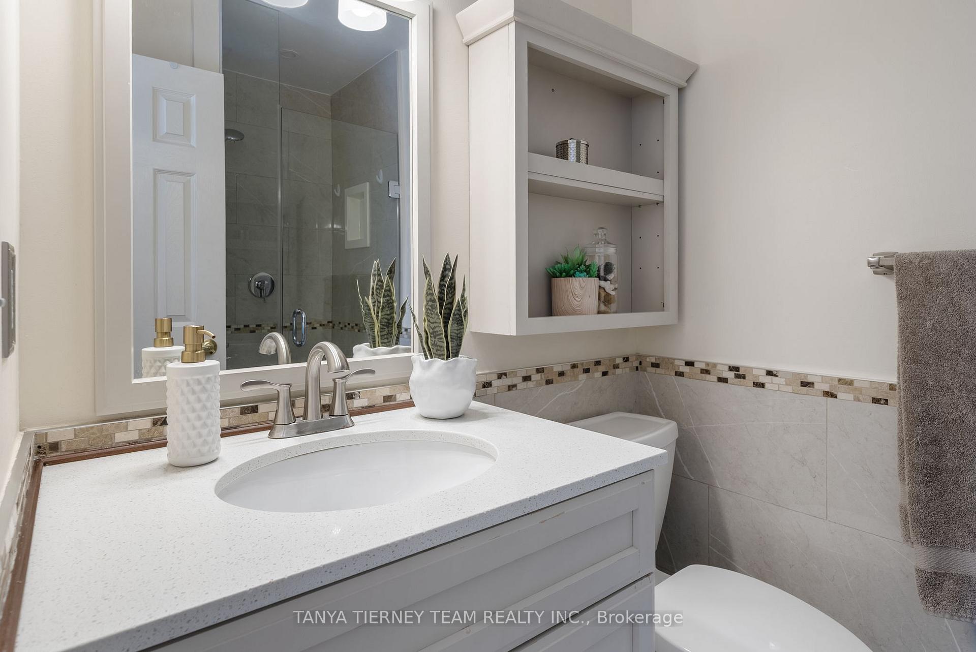 Photo 23 of 45 Limestone Crescent, Whitby, Pringle Creek — HOMEH