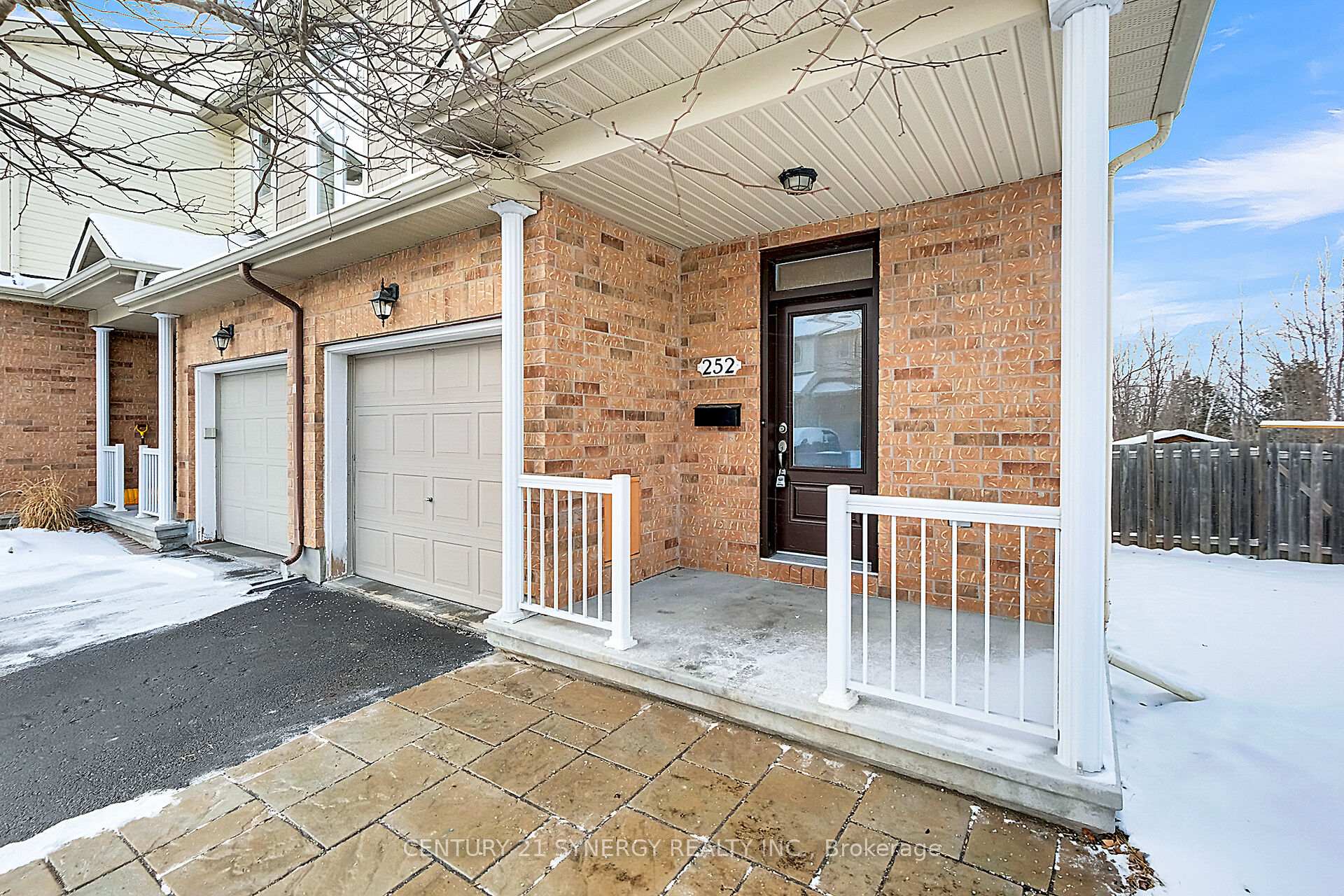 Photo 3 of 252 PARKROSE private, Ottawa, Chatelaine Village — HOMEH