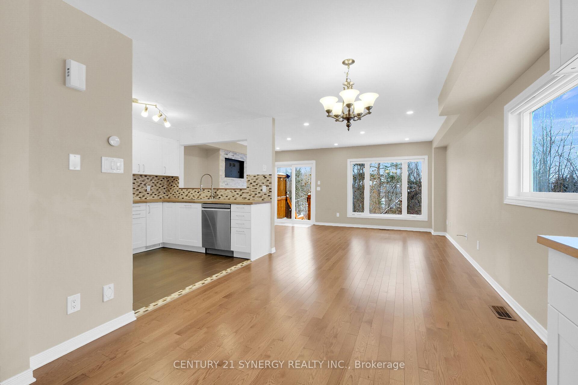 Photo 7 of 252 PARKROSE private, Ottawa, Chatelaine Village — HOMEH