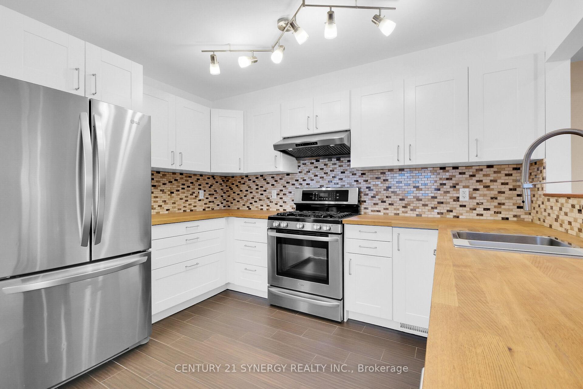 Photo 14 of 252 PARKROSE private, Ottawa, Chatelaine Village — HOMEH