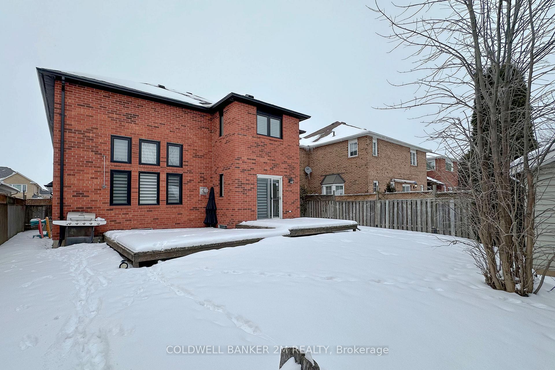 Photo 37 of 3 Pogson Drive, Whitby, Rolling Acres — HOMEH