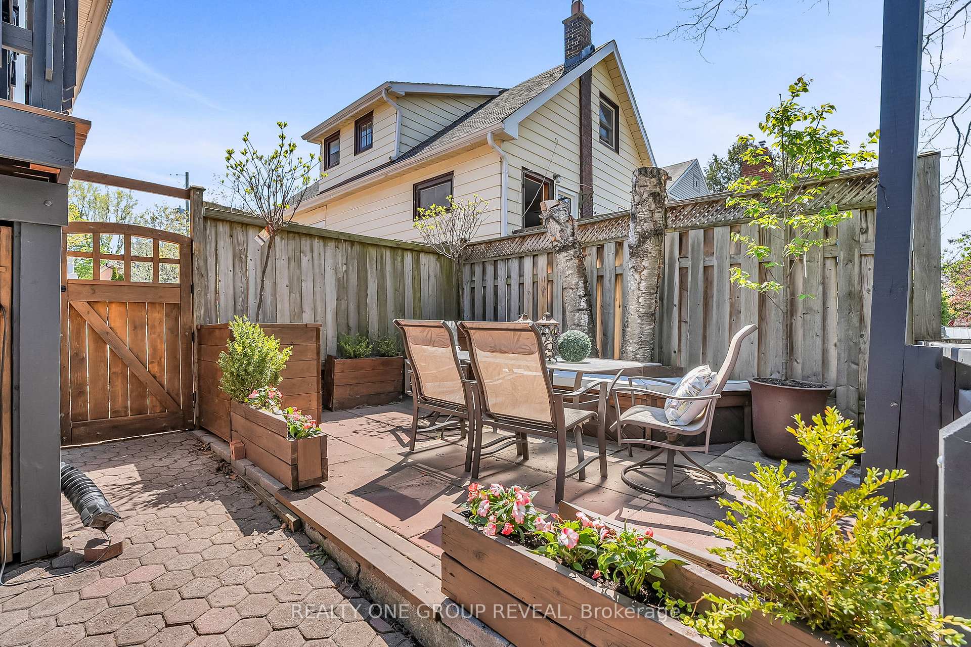 Photo 46 of 616 Somerville Avenue, Oshawa, O'Neill — HOMEH