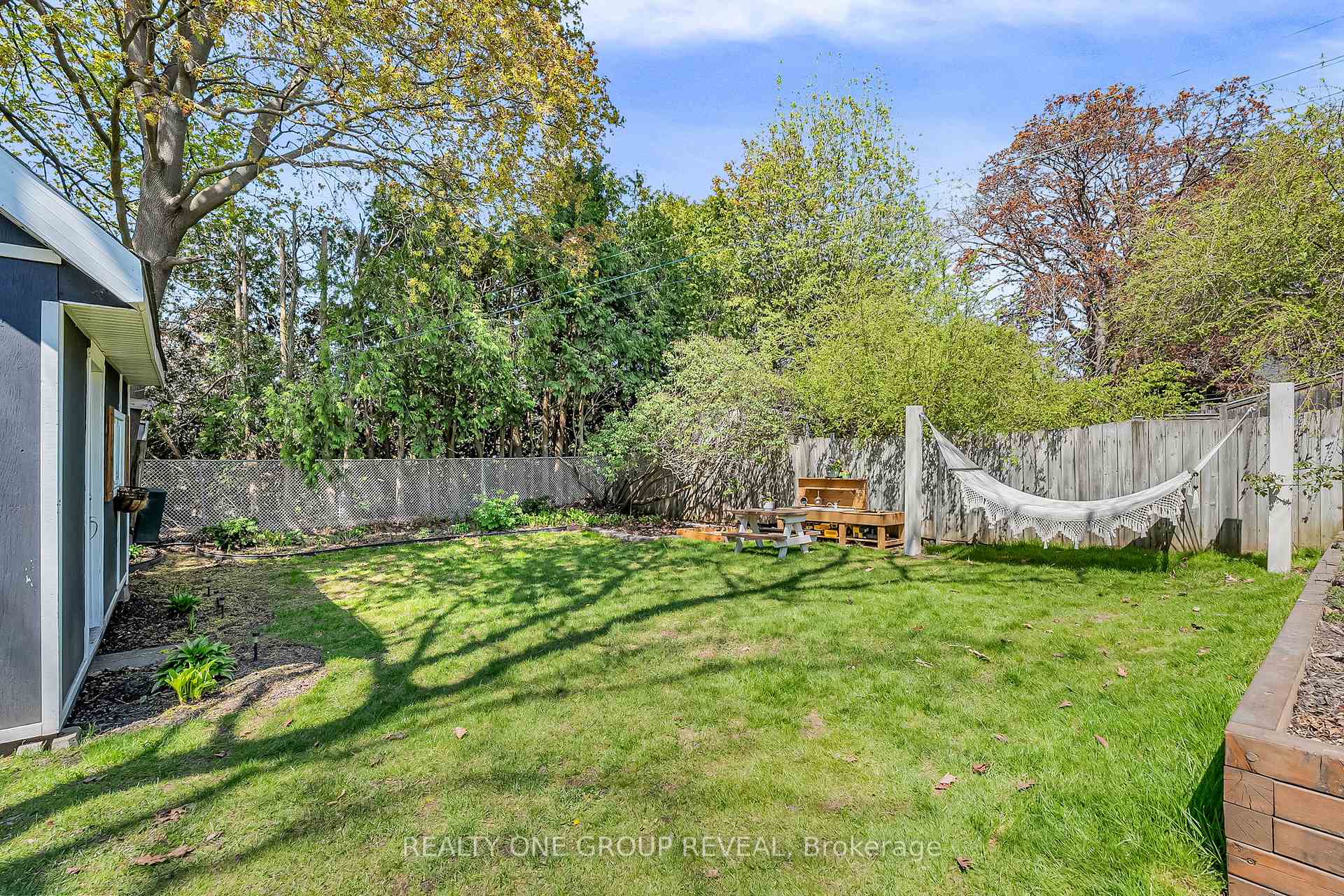 Photo 47 of 616 Somerville Avenue, Oshawa, O'Neill — HOMEH