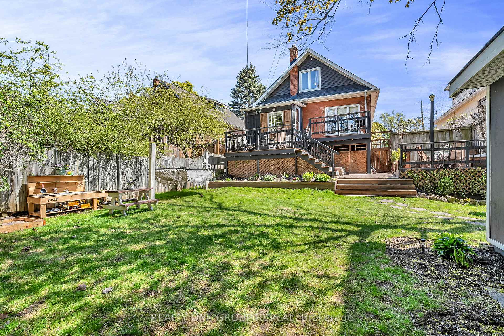 Photo 48 of 616 Somerville Avenue, Oshawa, O'Neill — HOMEH