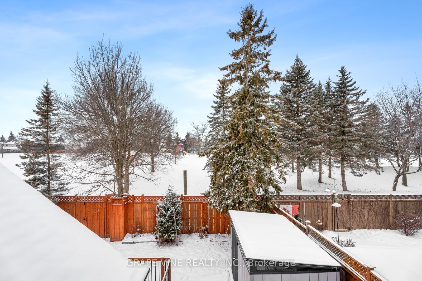 Photo 34 of 1874 Leclair Crescent, Ottawa, Queenswood Heights South — HOMEH