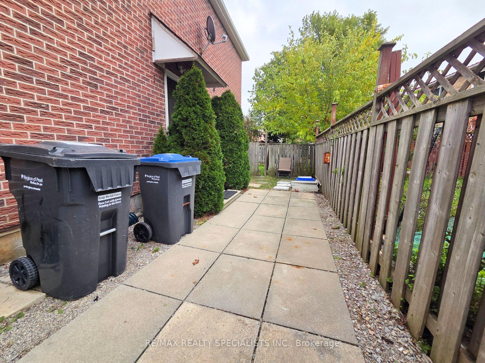Photo 11 of Unit BSMT, 47 Glenmanor Drive, Brampton, Heart Lake West — HOMEH