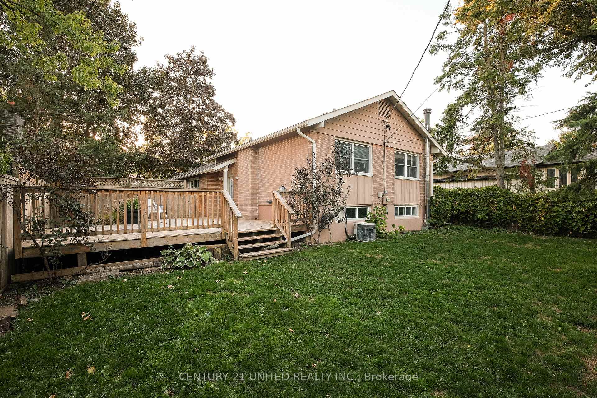 Photo 37 of 1518 Westbrook Drive, Peterborough, Monaghan Ward 2 — HOMEH