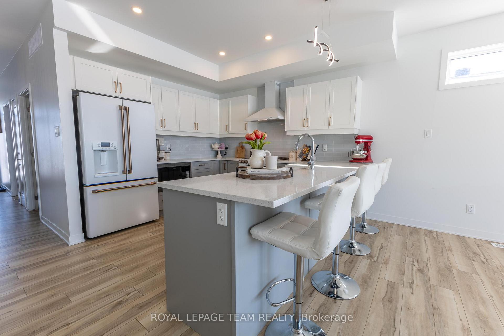 Photo 6 of 178 Tom Gavinski Street, Arnprior — HOMEH