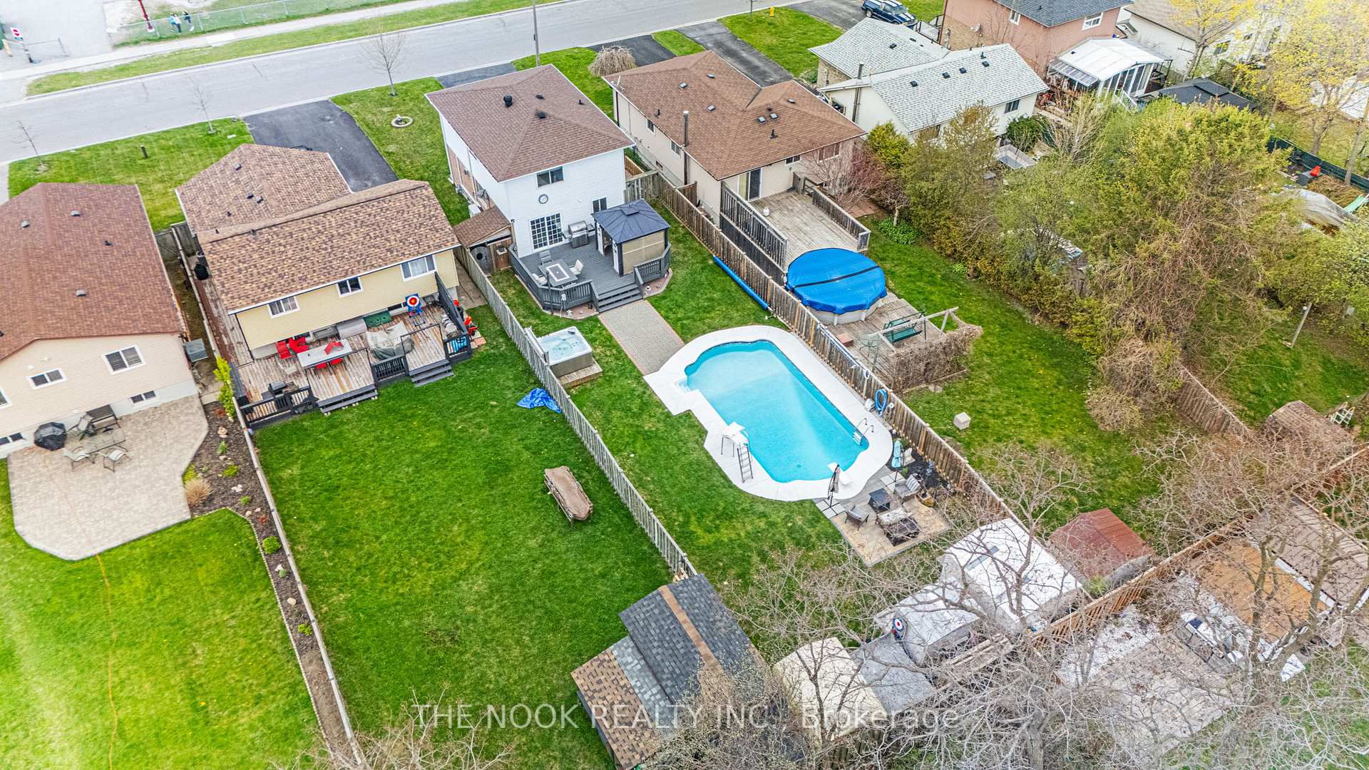Photo 1 of 541 Laval Street, Oshawa, Vanier — HOMEH