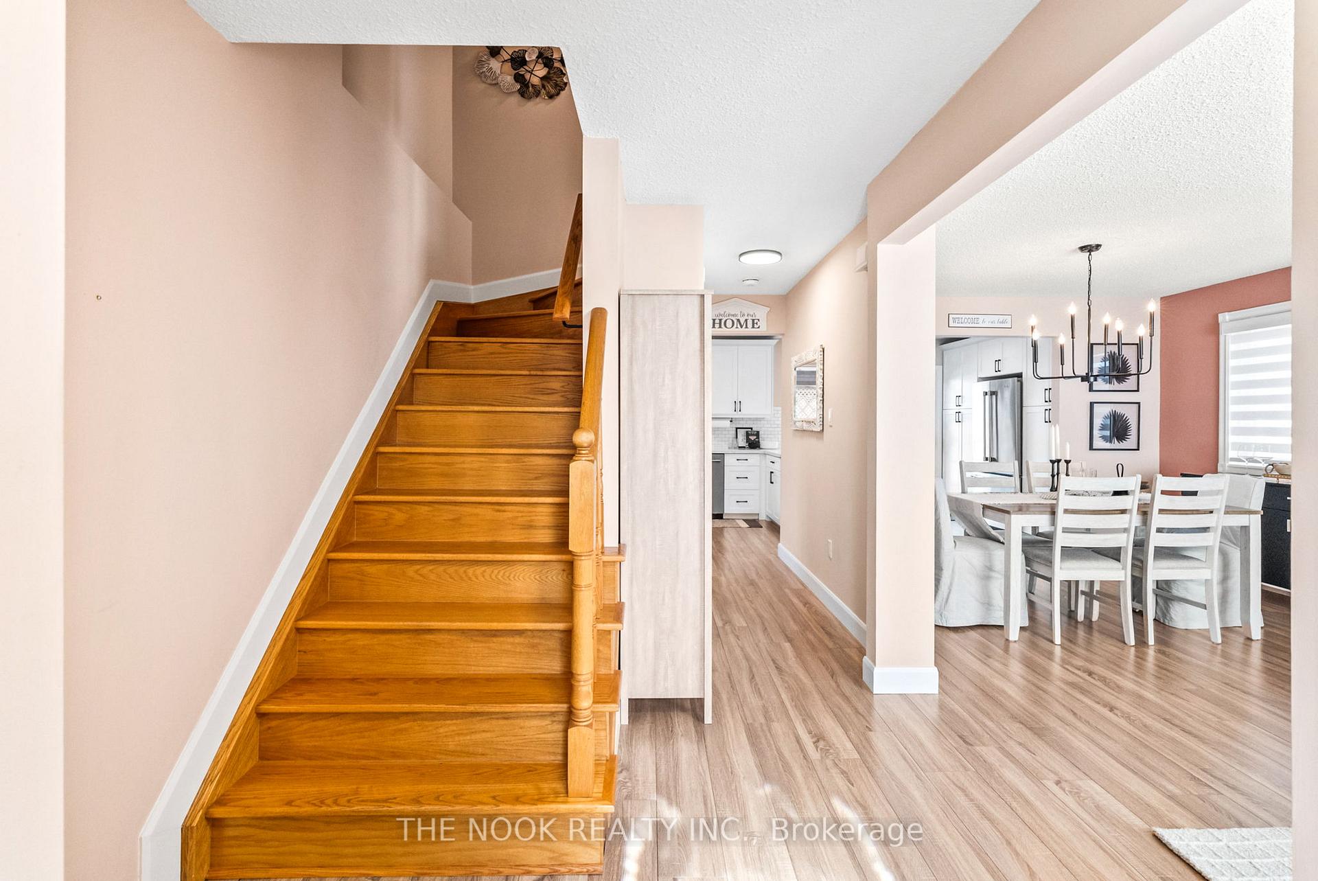 Photo 10 of 541 Laval Street, Oshawa, Vanier — HOMEH