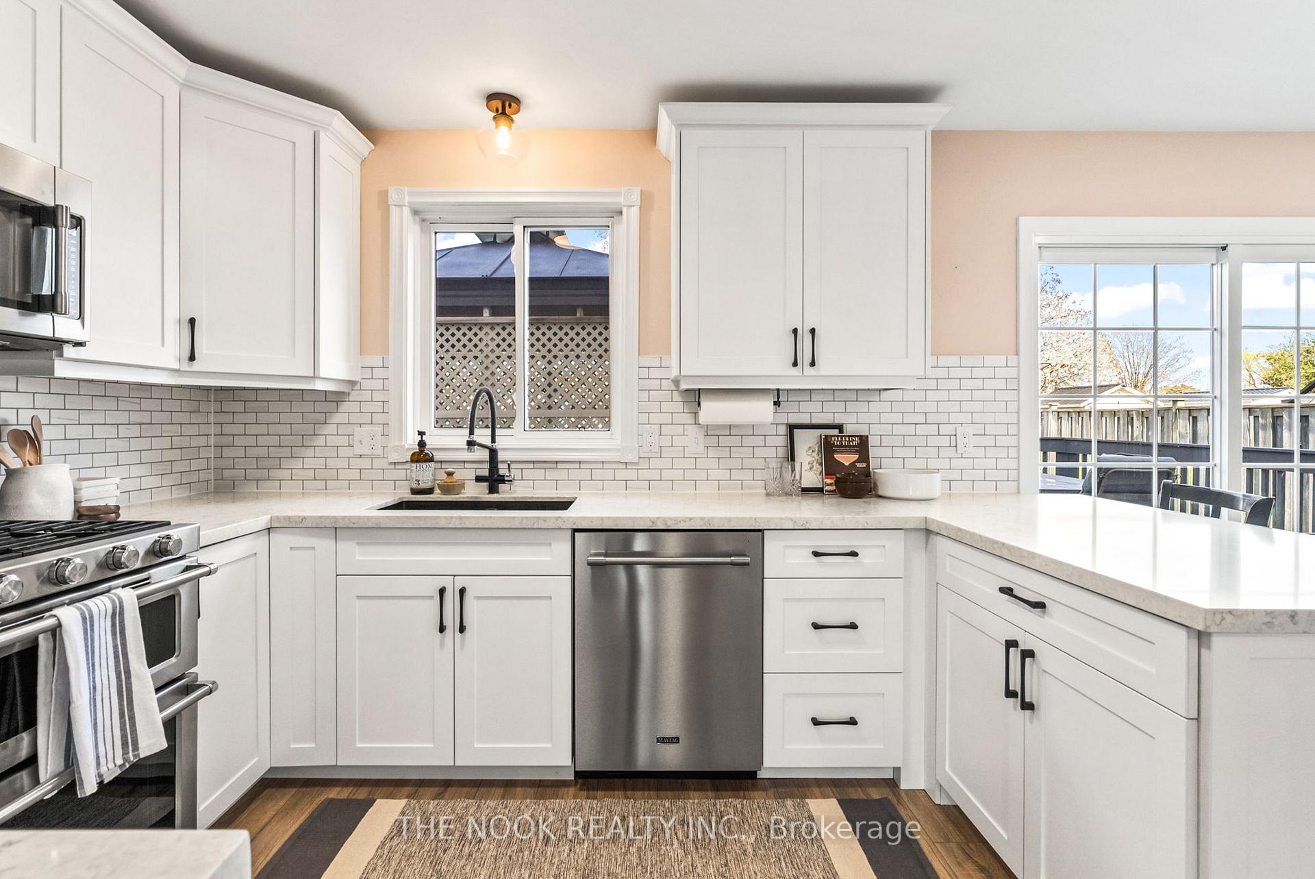 Photo 16 of 541 Laval Street, Oshawa, Vanier — HOMEH