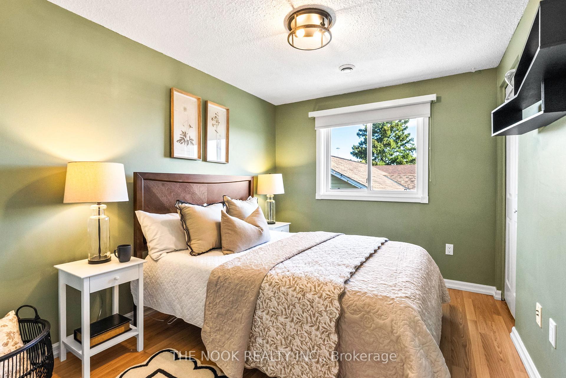 Photo 24 of 541 Laval Street, Oshawa, Vanier — HOMEH