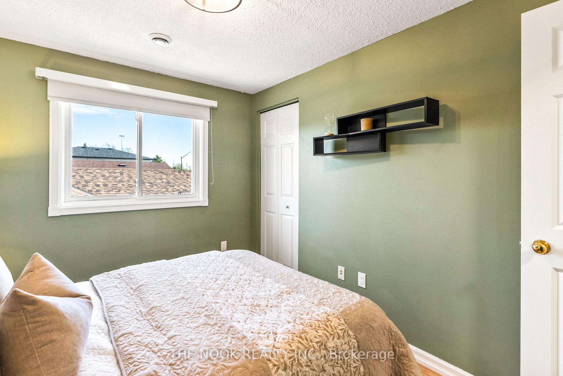 Photo 25 of 541 Laval Street, Oshawa, Vanier — HOMEH