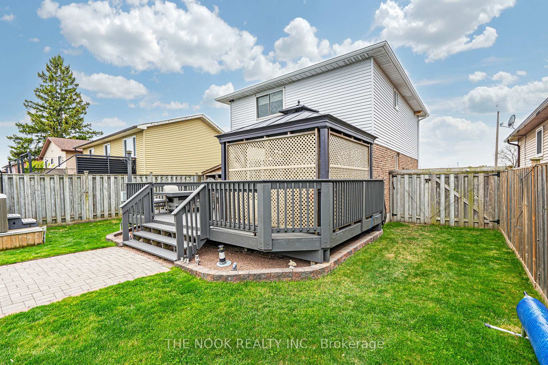 Photo 49 of 541 Laval Street, Oshawa, Vanier — HOMEH