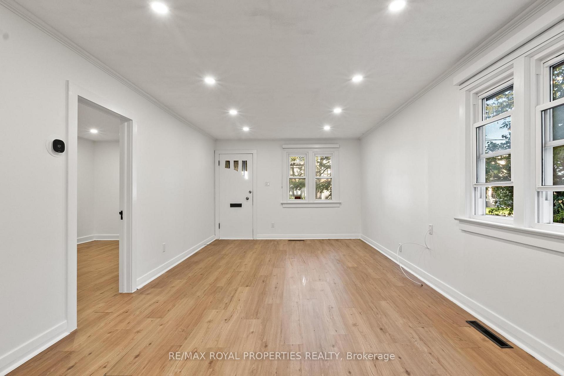 Photo 15 of 624 Marksbury Road, Pickering, West Shore — HOMEH