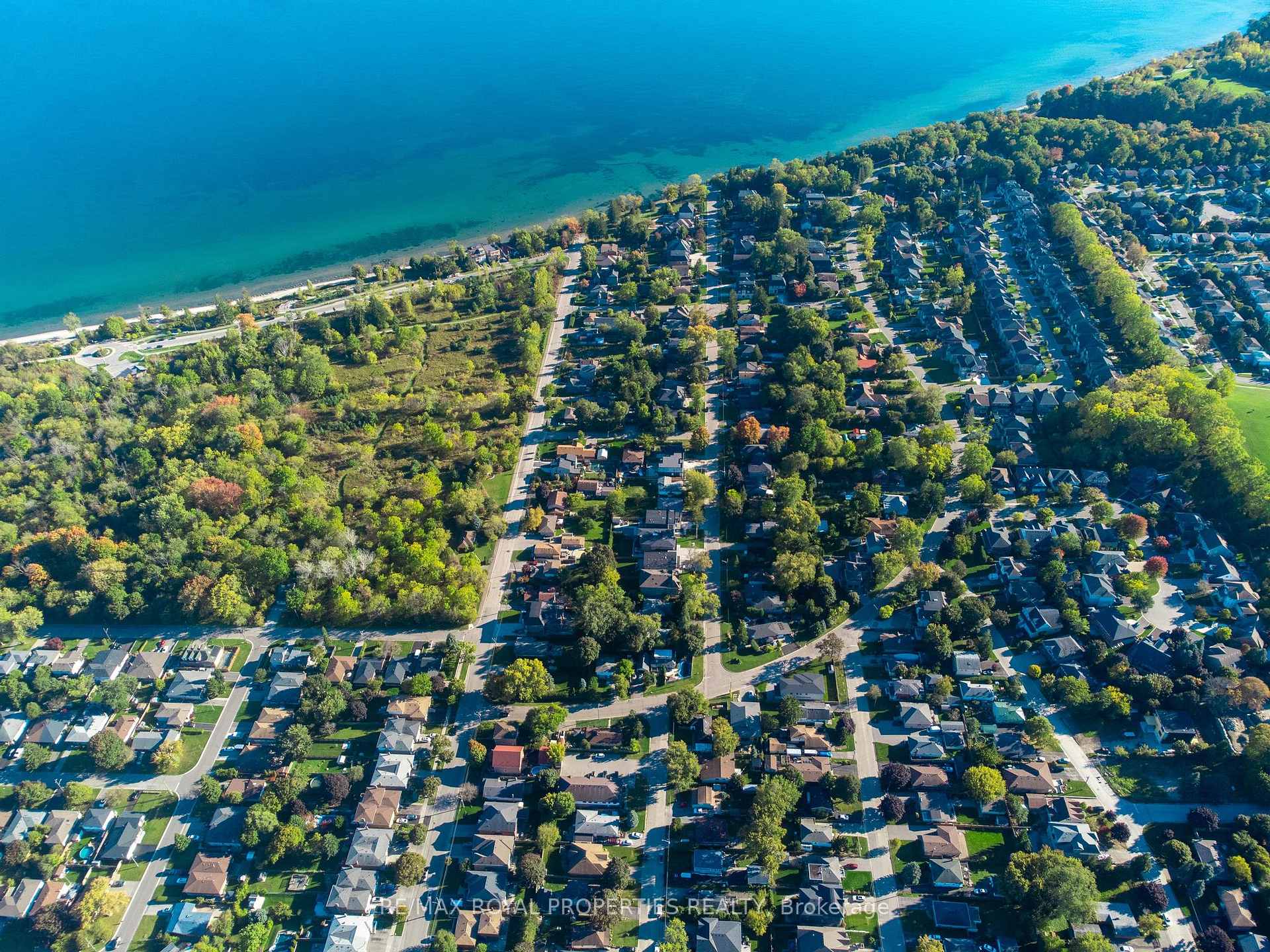 Photo 39 of 624 Marksbury Road, Pickering, West Shore — HOMEH