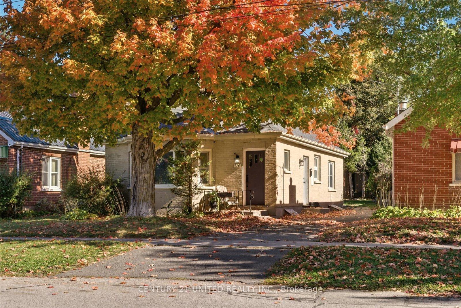 Photo 3 of 776 Bethune Street, Peterborough, Northcrest Ward 5 — HOMEH