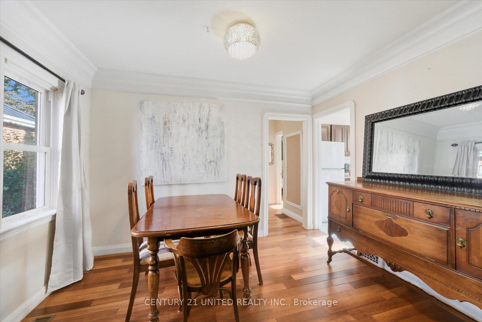 Photo 13 of 776 Bethune Street, Peterborough, Northcrest Ward 5 — HOMEH