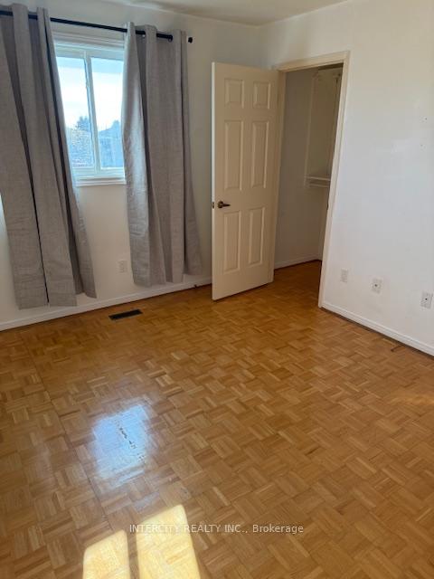 Photo 23 of 99 Clover Leaf Street, Vaughan, East Woodbridge — HOMEH