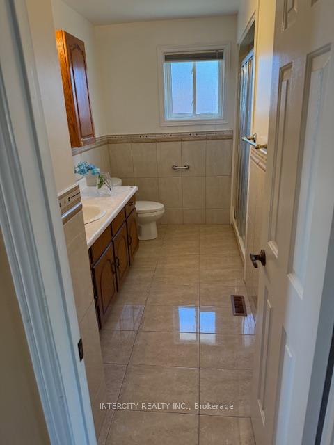 Photo 24 of 99 Clover Leaf Street, Vaughan, East Woodbridge — HOMEH