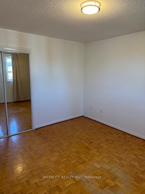 Photo 26 of 99 Clover Leaf Street, Vaughan, East Woodbridge — HOMEH
