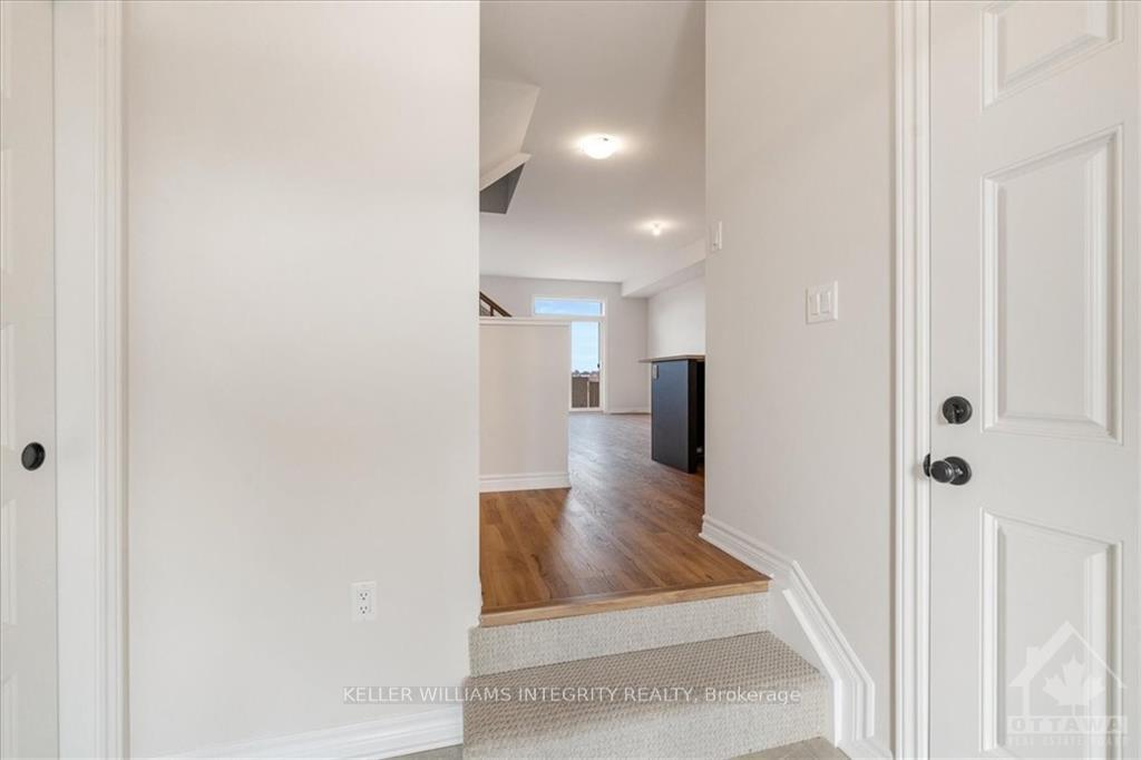 Photo 3 of 505 Montjay Road, Ottawa, Notting Hill/Summerside — HOMEH