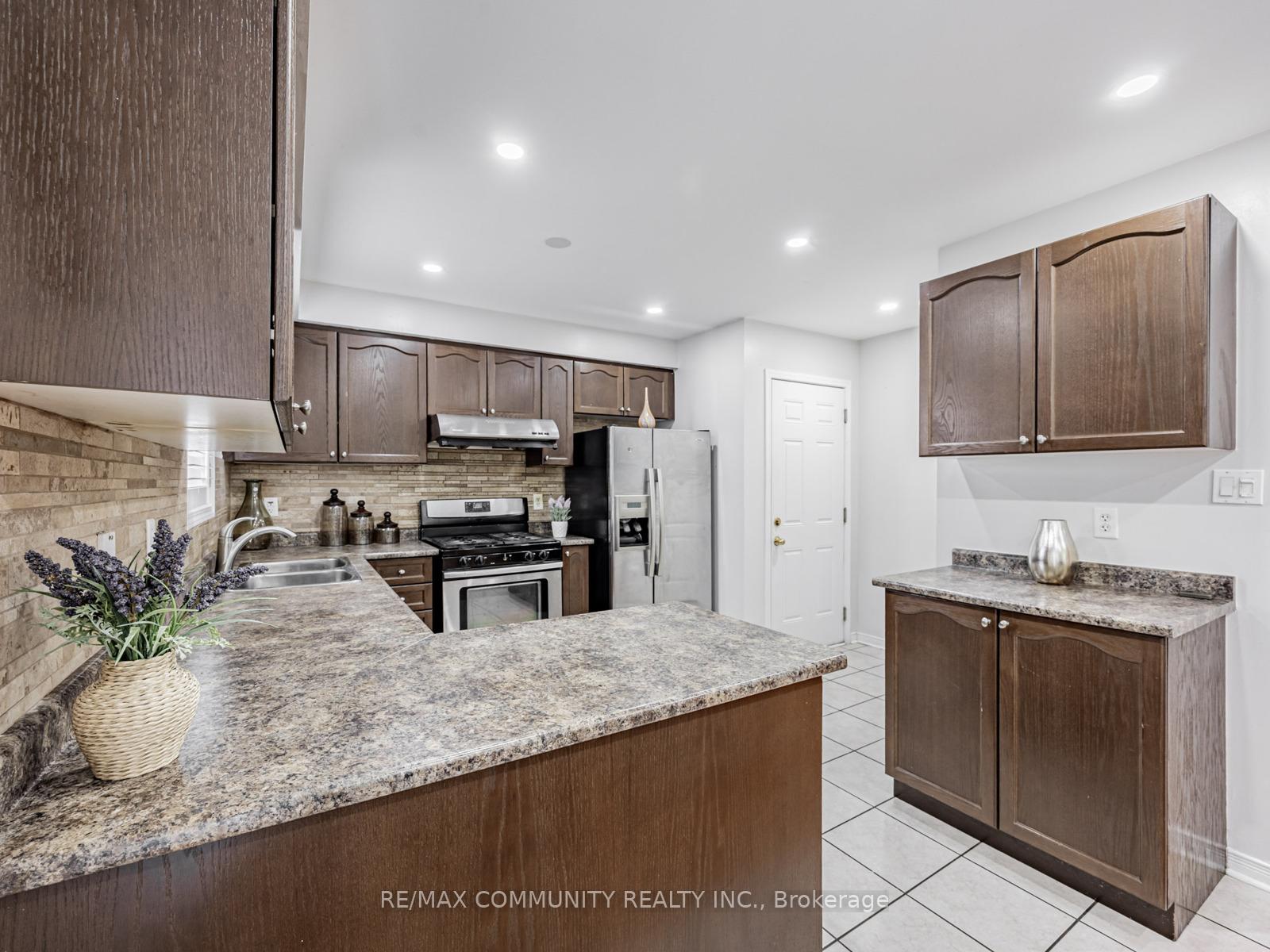 Photo 32 of 9 Camill Avenue, Ajax, Northeast Ajax — HOMEH
