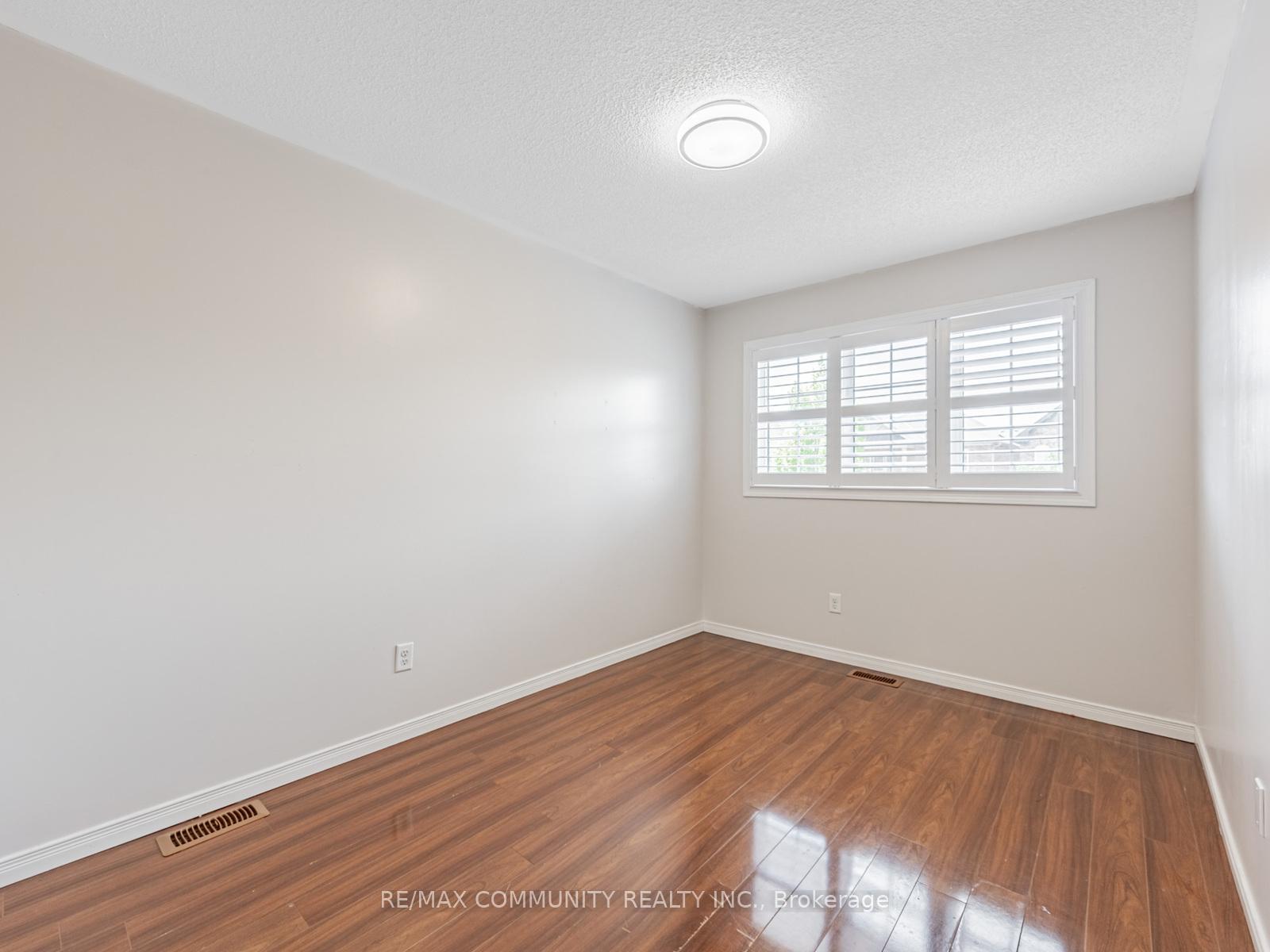 Photo 16 of 9 Camill Avenue, Ajax, Northeast Ajax — HOMEH