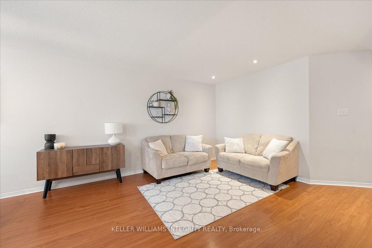 Photo 7 of 2023 Boisfranc Circle, Ottawa, Avalon East — HOMEH