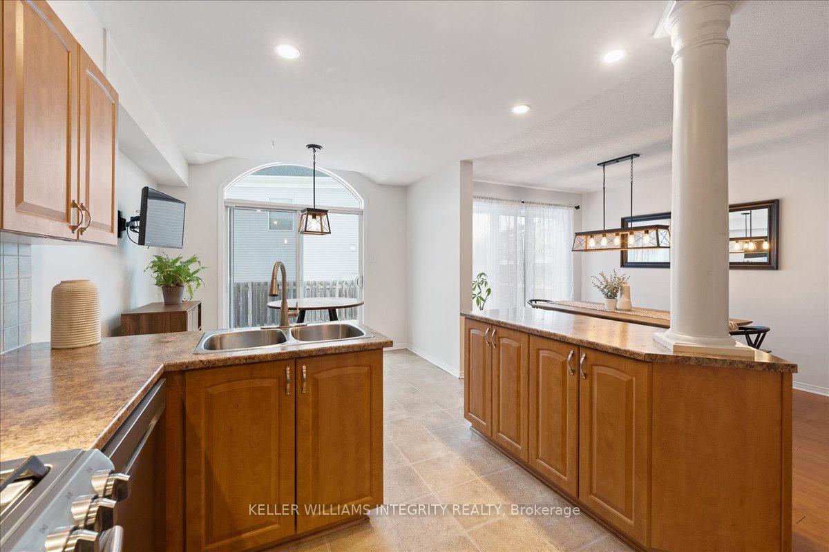 Photo 19 of 2023 Boisfranc Circle, Ottawa, Avalon East — HOMEH