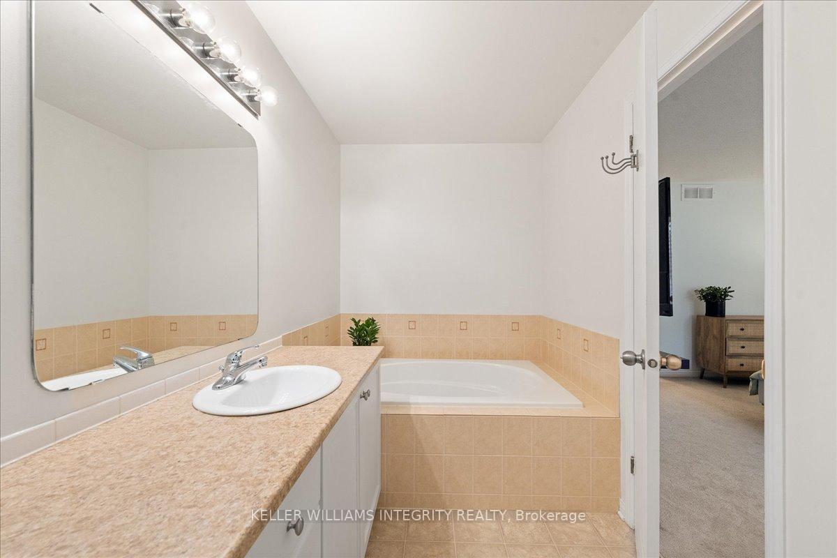 Photo 22 of 2023 Boisfranc Circle, Ottawa, Avalon East — HOMEH