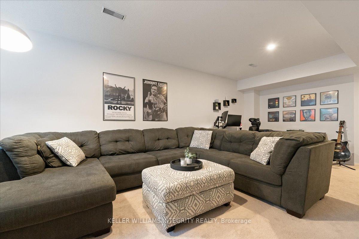 Photo 33 of 2023 Boisfranc Circle, Ottawa, Avalon East — HOMEH