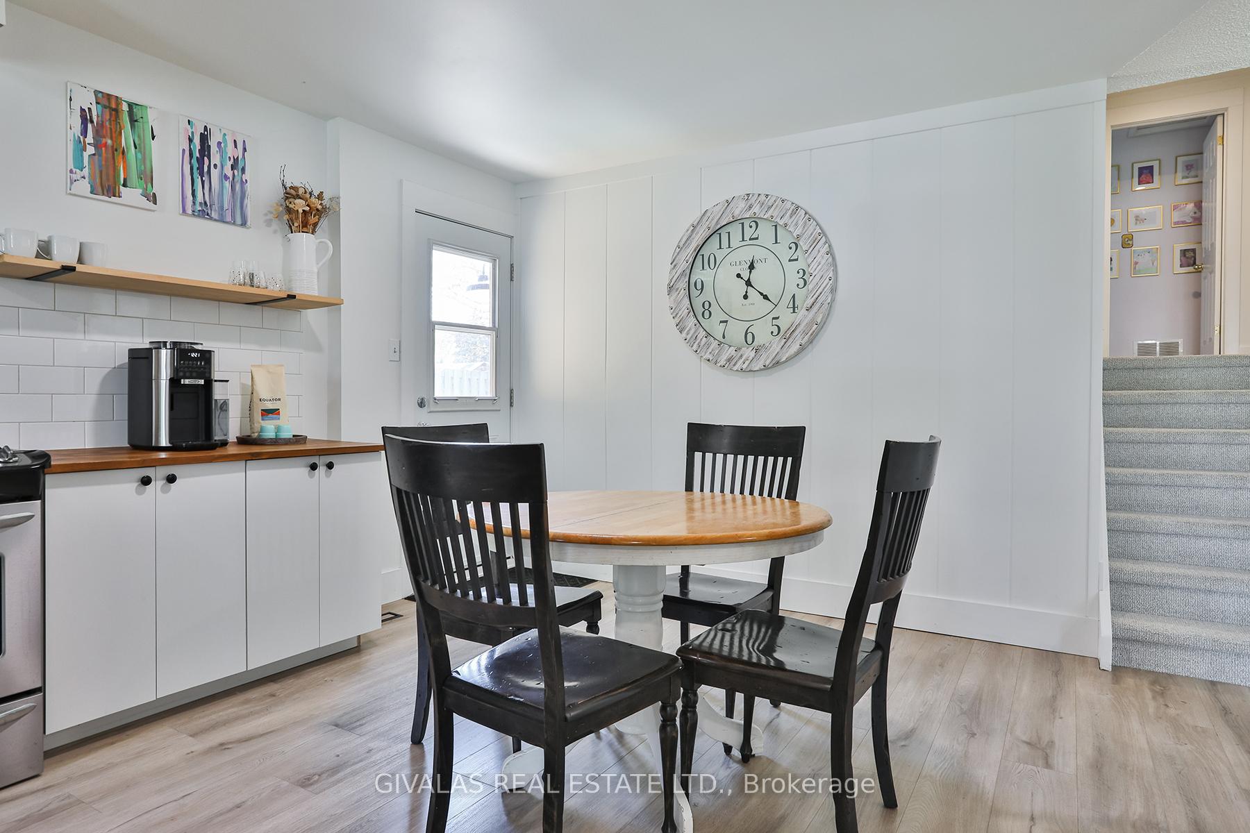 Photo 9 of 574 Bradley Drive, Whitby, Pringle Creek — HOMEH