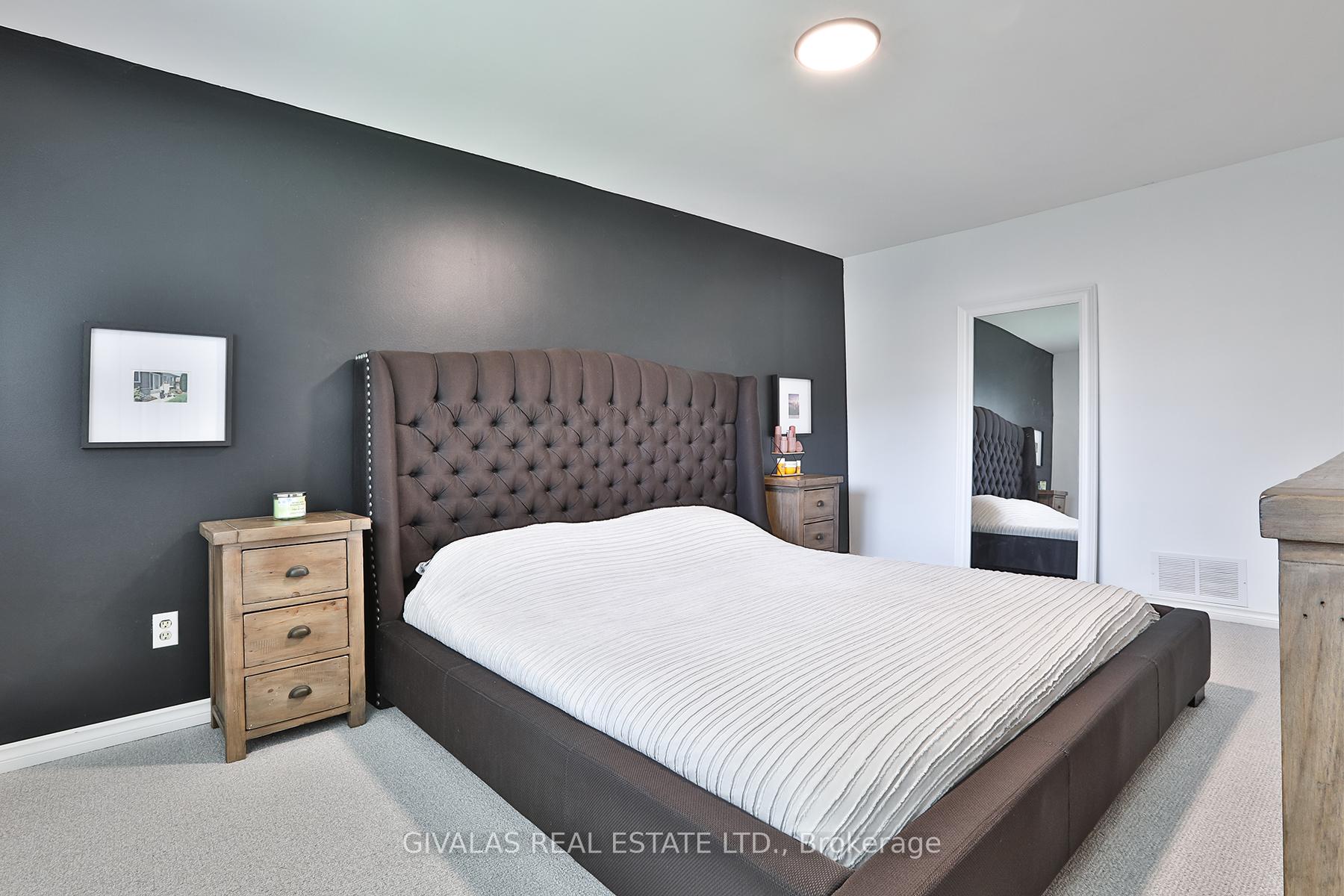 Photo 17 of 574 Bradley Drive, Whitby, Pringle Creek — HOMEH