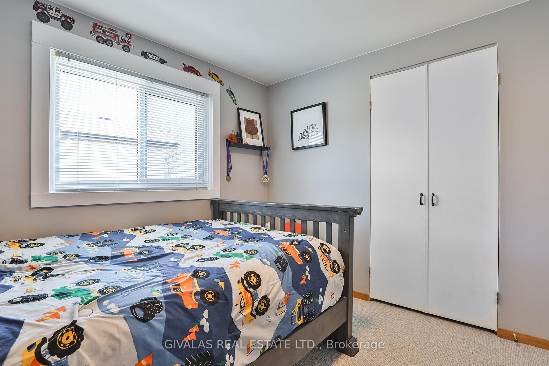 Photo 24 of 574 Bradley Drive, Whitby, Pringle Creek — HOMEH