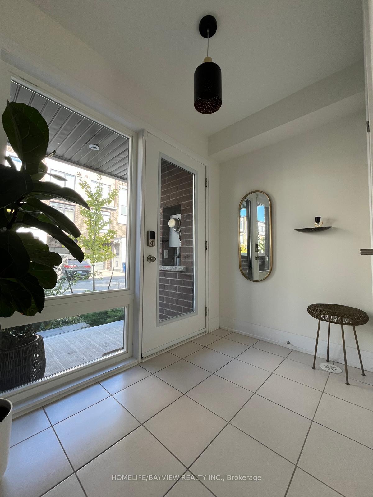 Photo 3 of 39 Moneypenny Place, Vaughan, Beverley Glen — HOMEH