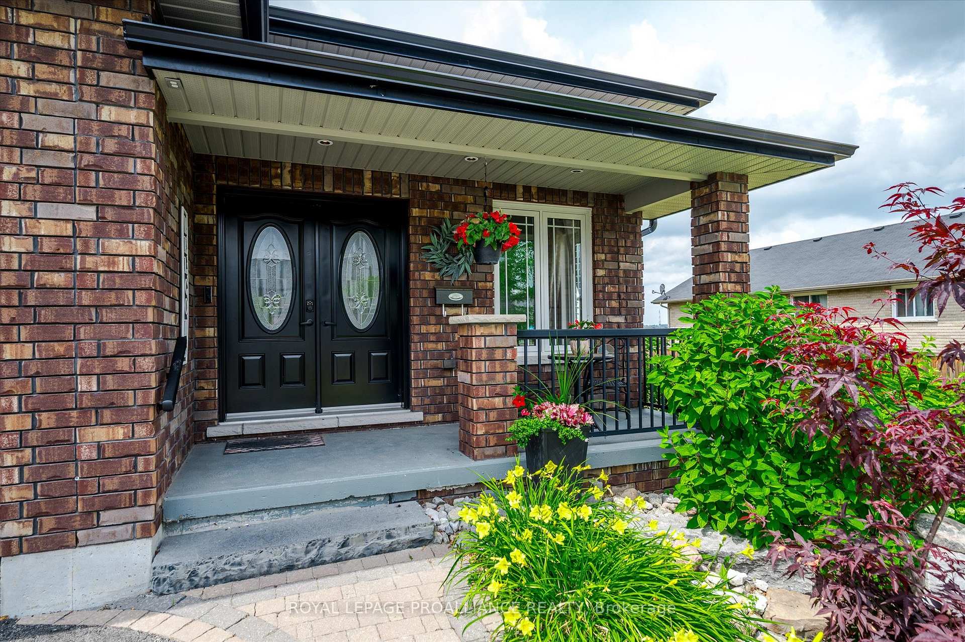 Photo 5 of 113 Chandler Crescent, Peterborough, Monaghan Ward 2 — HOMEH