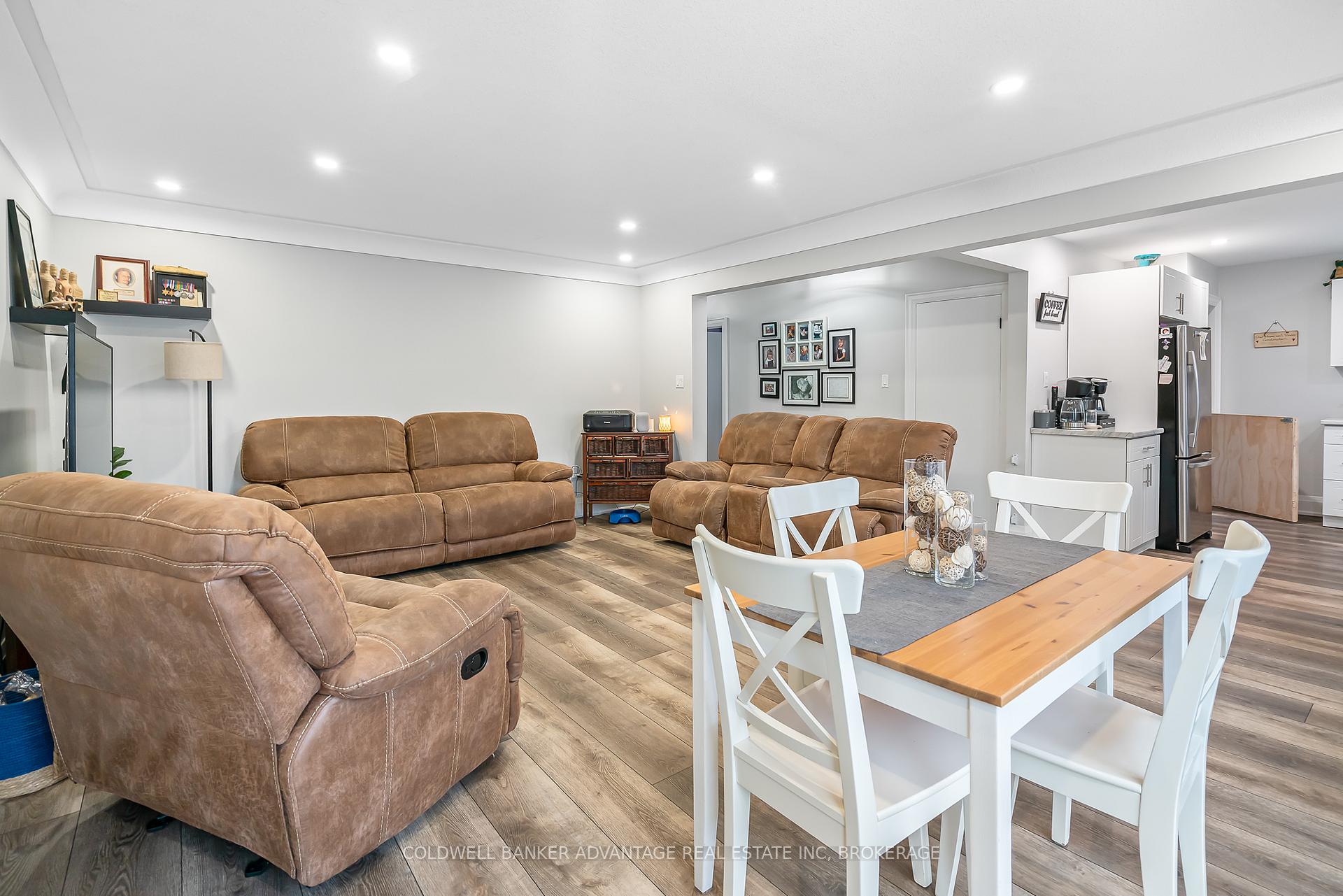 Photo 8 of 292 Wallace Avenue S, Welland, Lincoln/Crowland — HOMEH