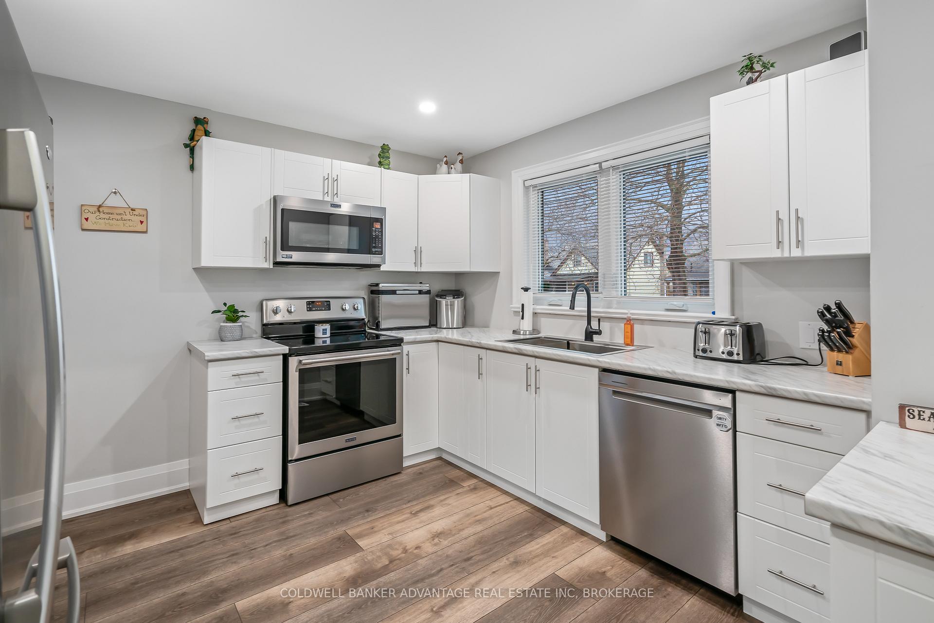 Photo 11 of 292 Wallace Avenue S, Welland, Lincoln/Crowland — HOMEH