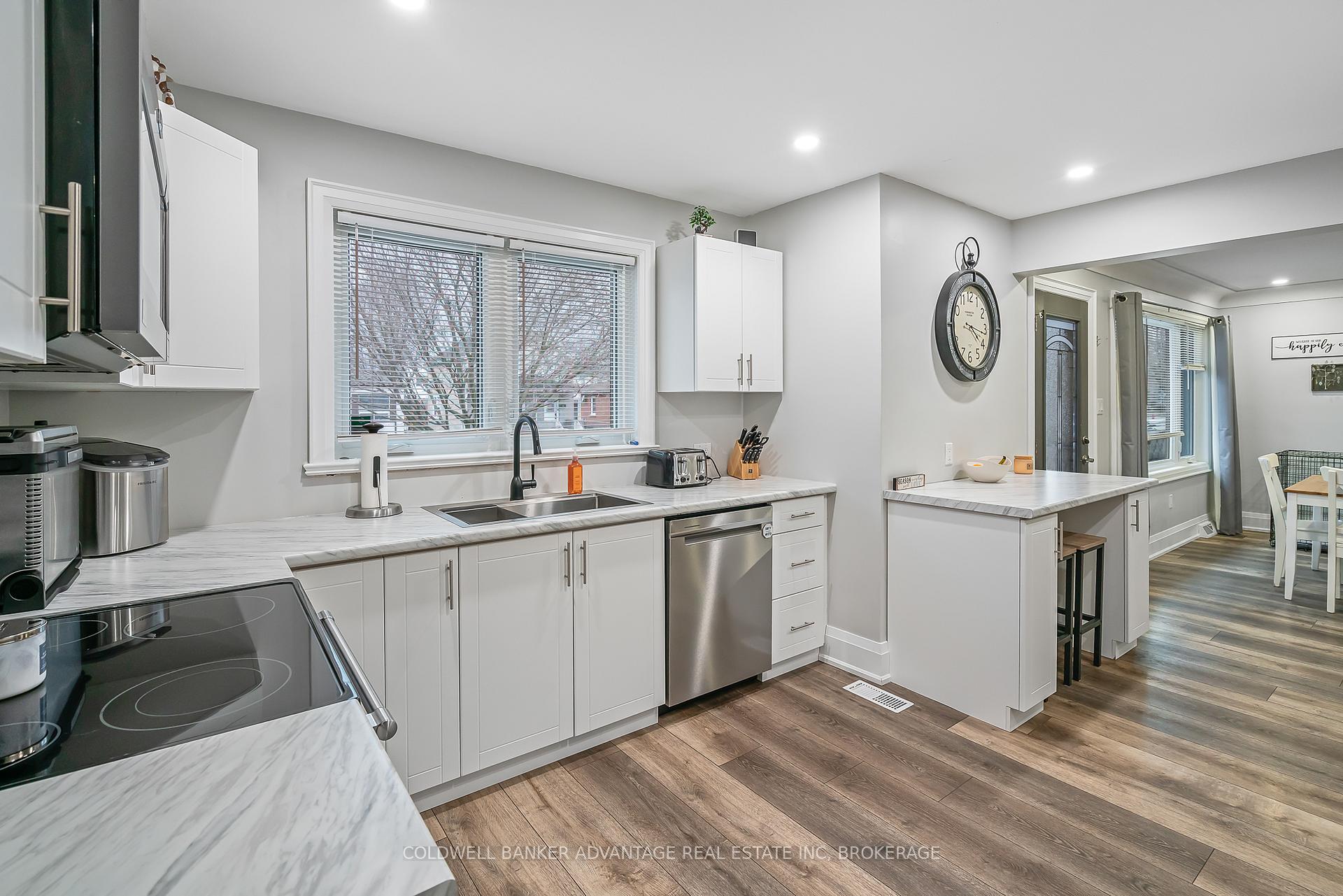 Photo 12 of 292 Wallace Avenue S, Welland, Lincoln/Crowland — HOMEH