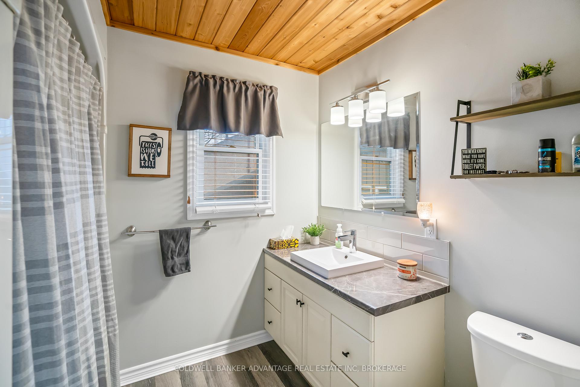 Photo 18 of 292 Wallace Avenue S, Welland, Lincoln/Crowland — HOMEH