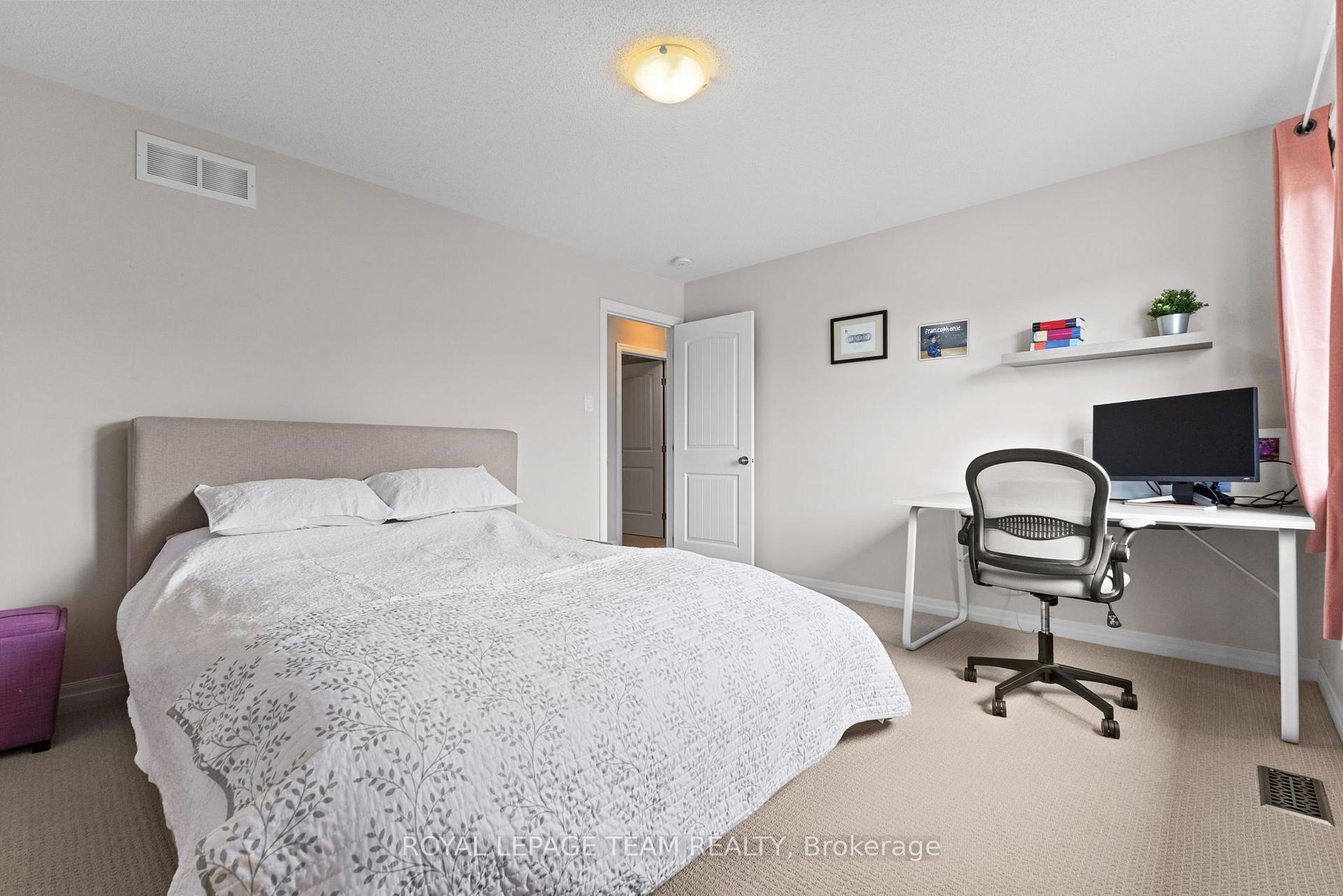 Photo 26 of 43 Hibiscus Way, Ottawa, Barrhaven - Cedargrove/Fraserdale — HOMEH